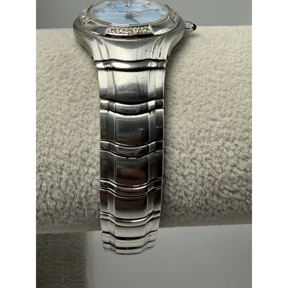 Bulova 96R02 Maestro New Battery Ladies Watch 26MM 7